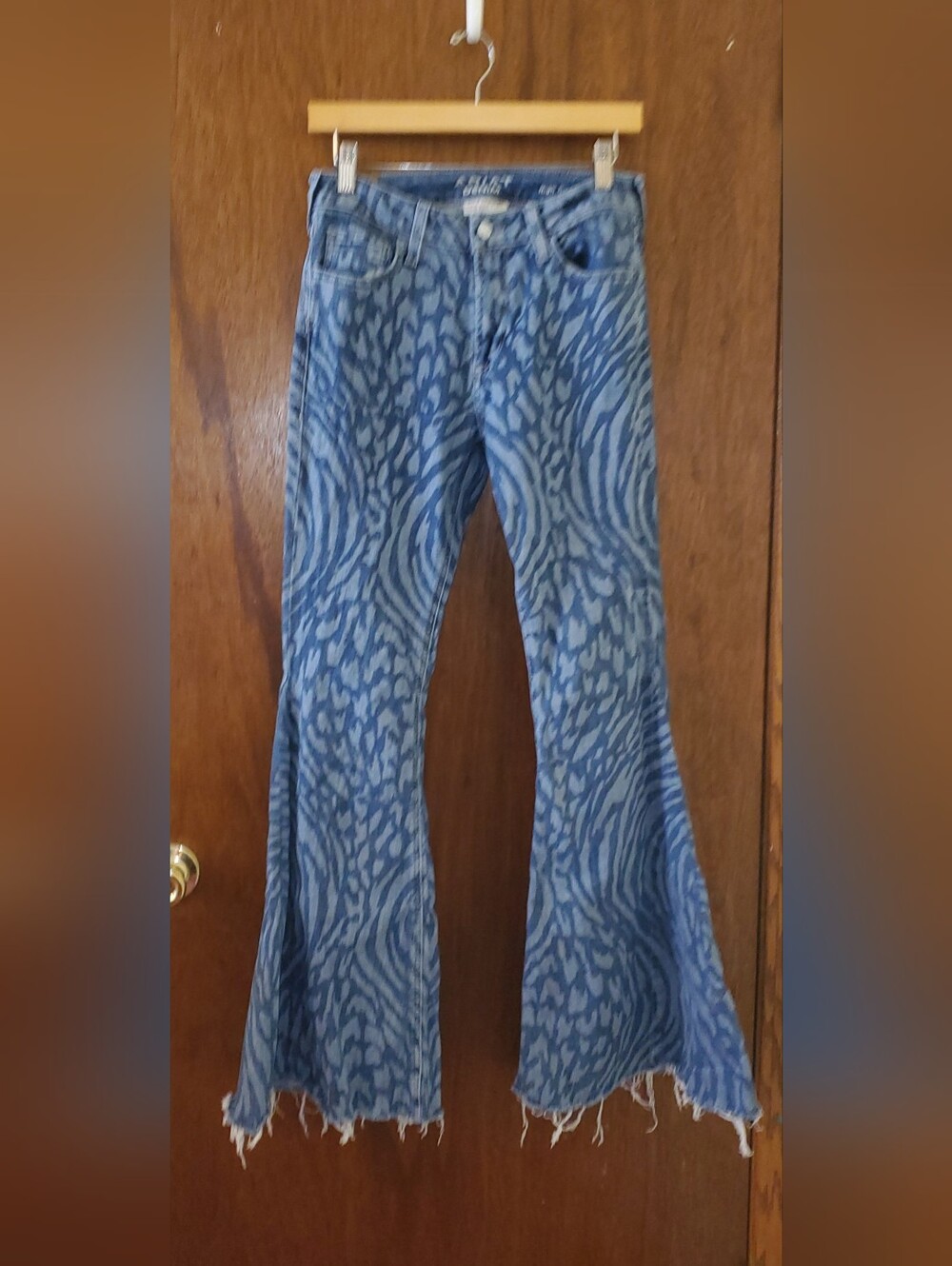 Ariat High Rise Flare Leg Jeans Sz 28